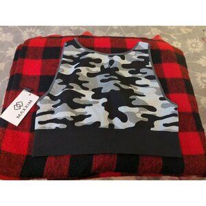 NWT Maxxim XLarge Black Camo Print Tank Crop Top